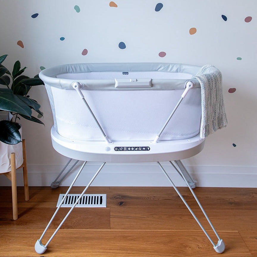 Eco-friendly and pediatrician approved bassinet for optimal baby digestion